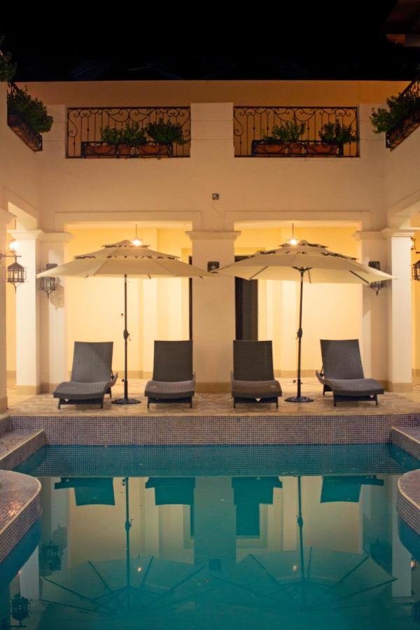 ריבאס Gran Hotel Victoria מראה חיצוני תמונה