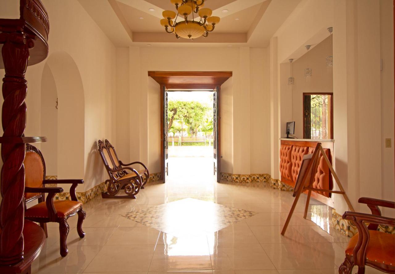 ריבאס Gran Hotel Victoria מראה חיצוני תמונה